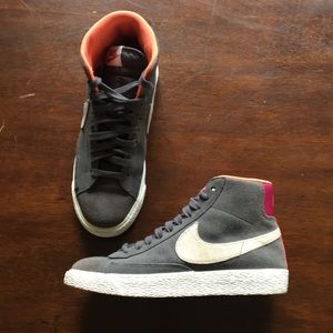 Nike Vintage High Top Sneakers